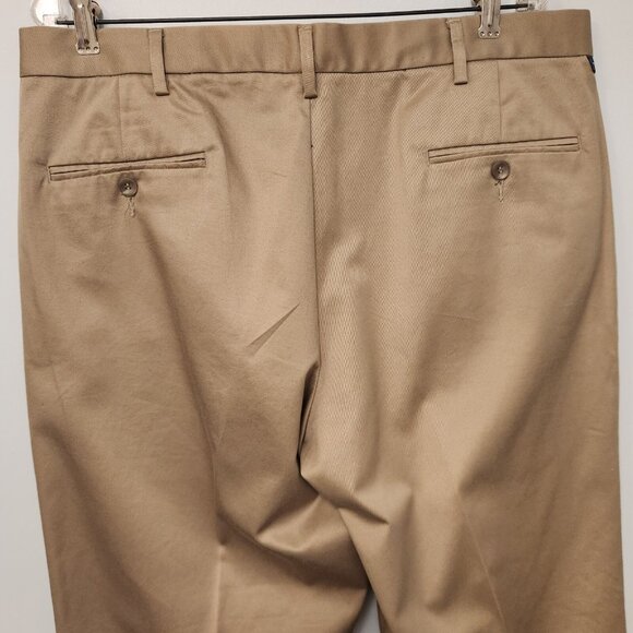 Dockers Khakis Classic Straight Front Dress Pants Tan Khaki Mens 36x30 NEW NWOT - Picture 3 of 12